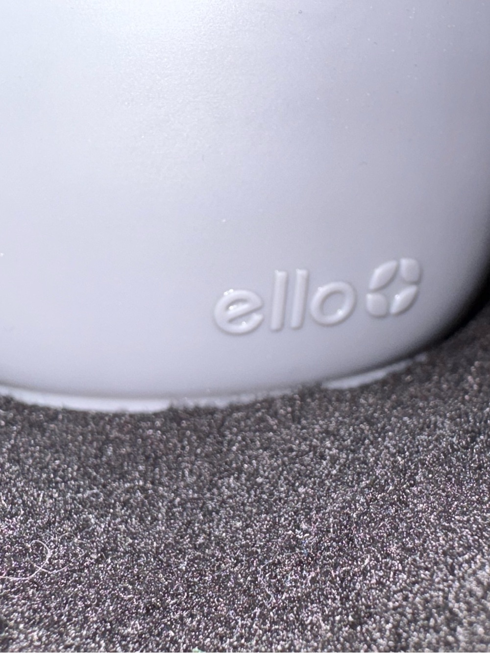 Ello Jane Ceramic Travel Mug Cream and Gray - Picture 4 of 8